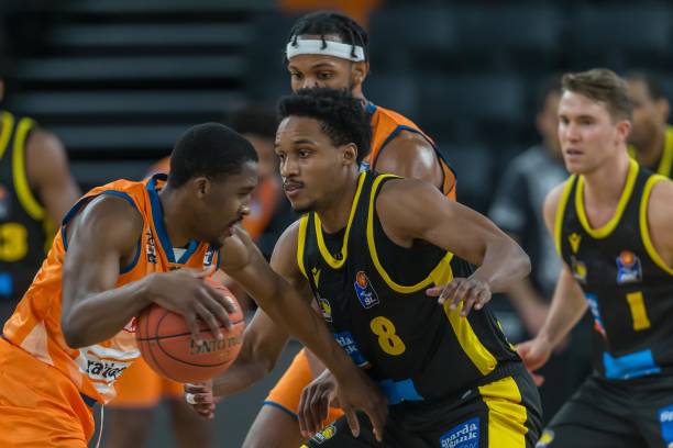 实现巨大突 实现巨大突