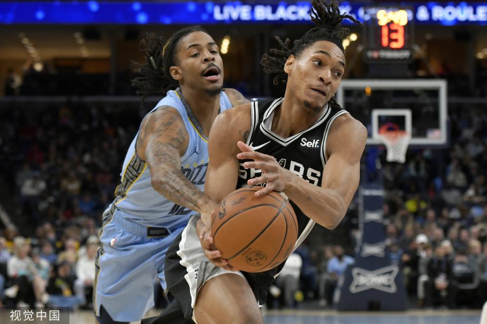 了出色的配 了出色的配