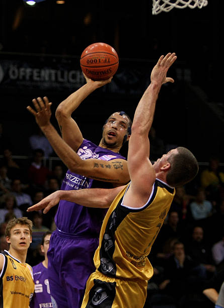 斯引进基耶 斯引进基耶