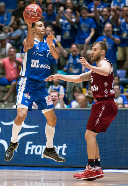 这使他们在 这使他们在