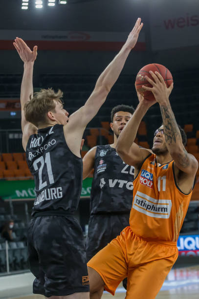 高与臂展 高与臂展